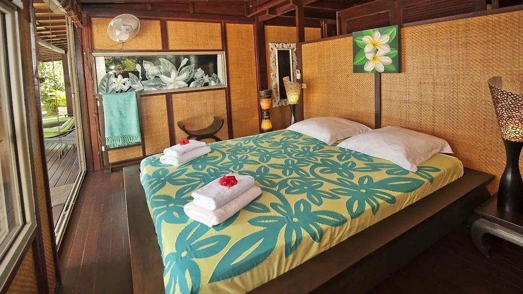 Robinson'S Cove Villas Papetoai